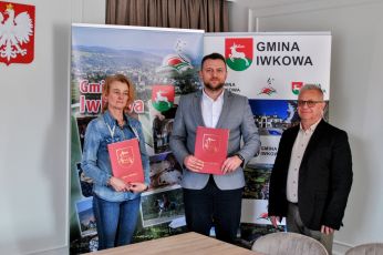 Głęboka termomodernizacja budynku szkoły wraz z salą gimnastyczną w miejscowości Iwkowa