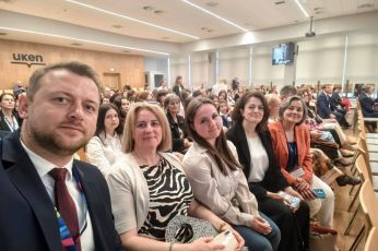 Uczennice z Iwkowej wyróżnione w Małopolskim Programie Wspierania Uczniów