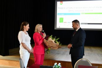 Rada Gminy w Iwkowej jednogłośnie udzieliła Wójtowi wotum zaufania i absolutorium